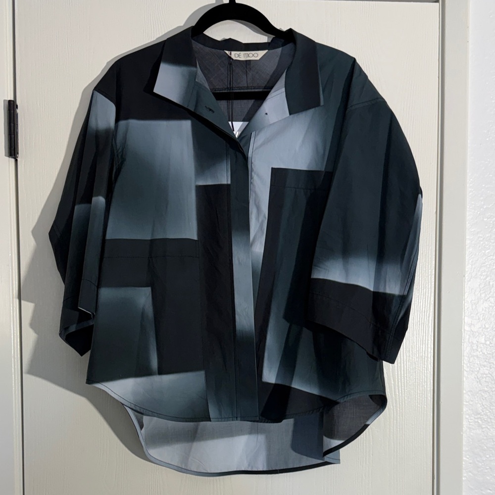 DeMoo Chic Black and Gray Women's Blouse Size F (one size fits all) typical L/XL